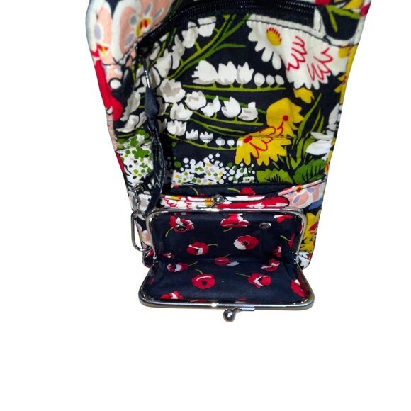 Vera Bradley Women’s Floral Quilted Cotton ID Window Kiss Lock Closure Wallet - Picture 6 of 8